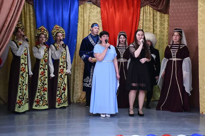 Единством сильна Россия-08