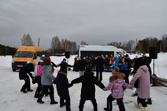 photo_5235461071521387060_w