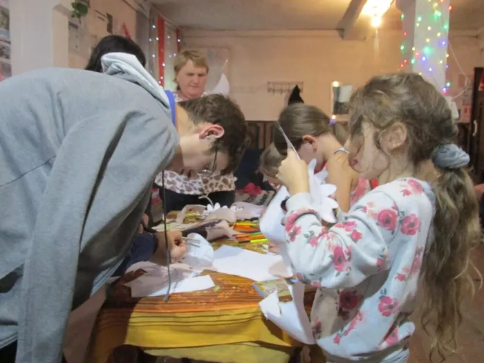 ef6058e1-4341-45f9-b185-998e34c21136