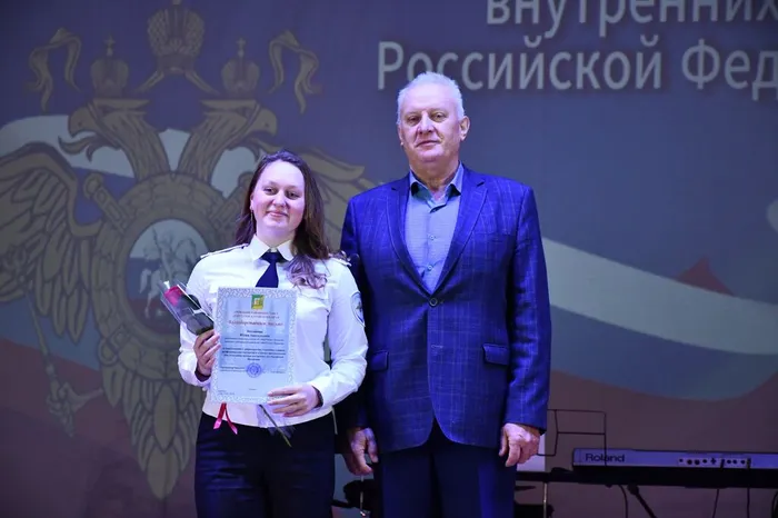 photo_5229099408912224500_w