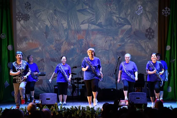 photo_5375438019952840269_w