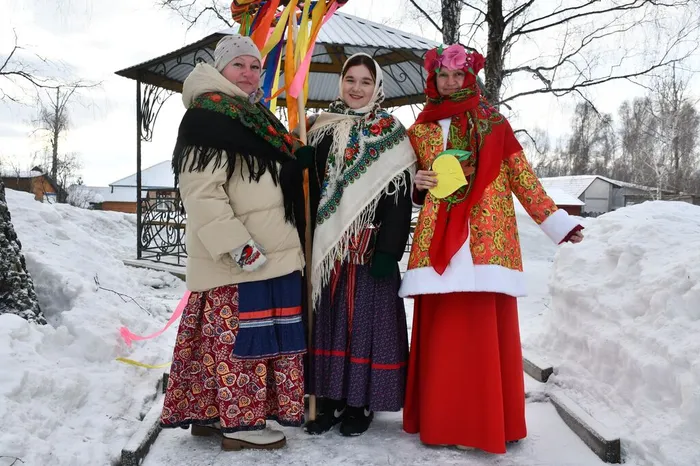 photo_5242238594338984956_w