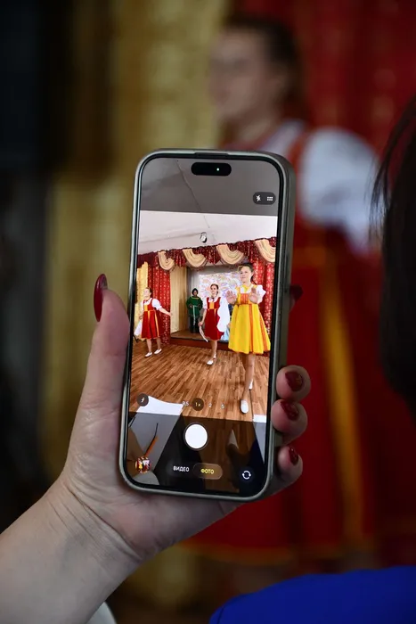 Единством сильна Россия ЗП-01