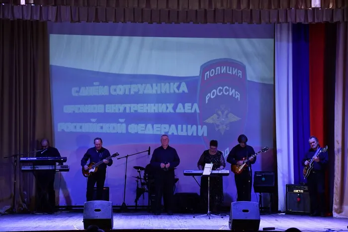 photo_5229099408912224494_w