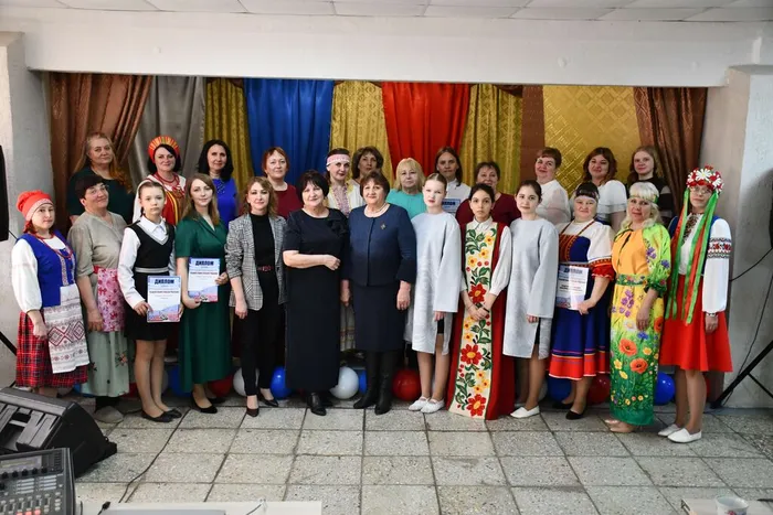 Единством сильна Россия-09