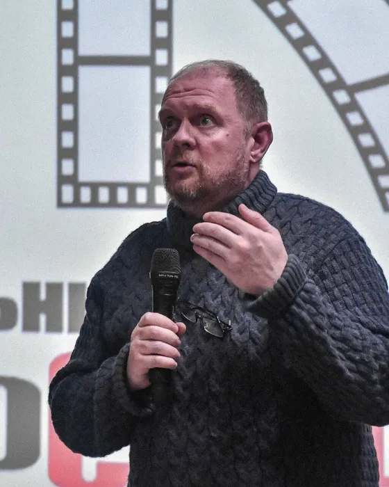 UuUvLLSU5BLJ4xzkF7NLXaZ2WtyeI9M9BhQ_qc_Covmem143UpeUMD54H_BgmEOdjoAkbknhhE8oDphAx_f_L160