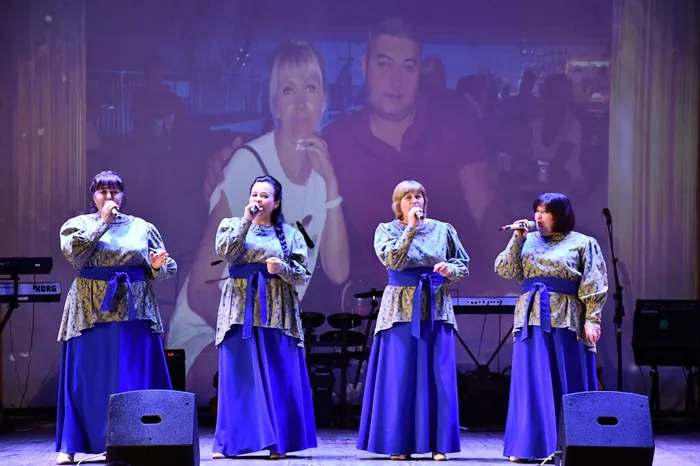 photo_5229099408912224483_w