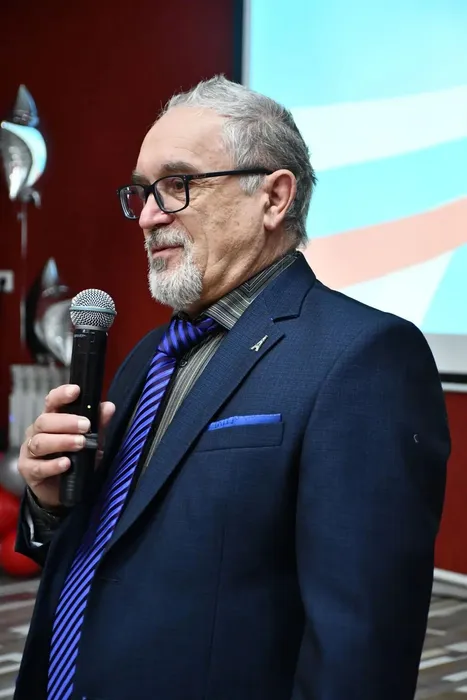 4c84020f-80cb-478c-adfd-6b9d7759f80c