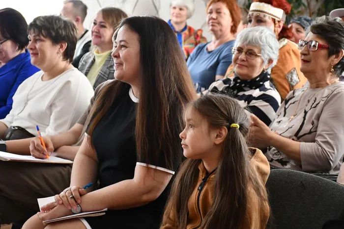 Единством сильна Россия ЗП-02